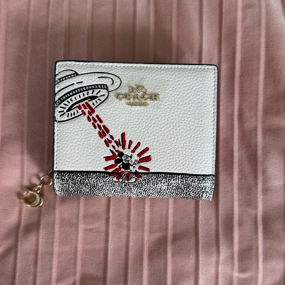 Coach DISNEY MICKEY MOUSE X KEITH HARING SNAP Small WALLET NWOT - Picture 9 of 13